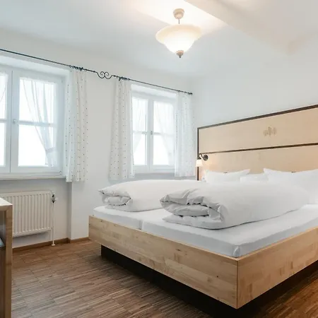 Dominikushof Gaestehaus Guest house Merching